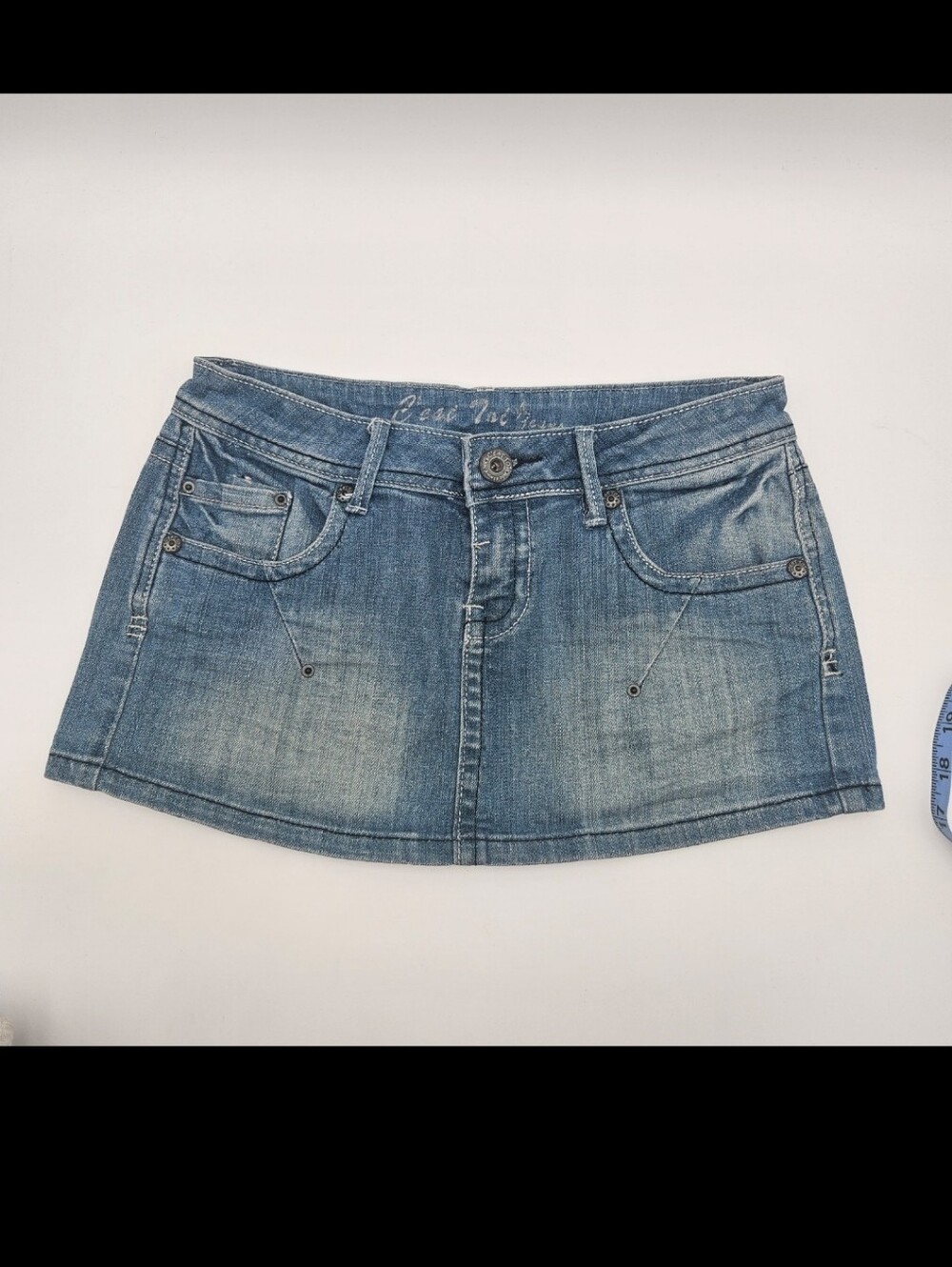 Women's Blue Denim Mini Skirt - Casual Fitted Style